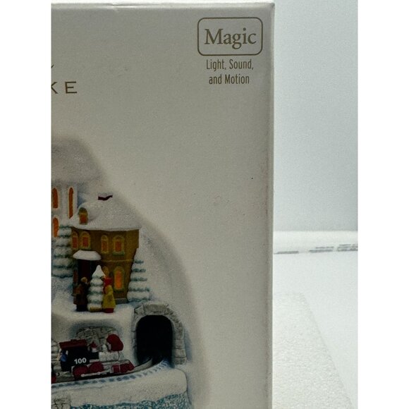 Hallmark Keepsake Magic Ornament Home for the Holidays Light Sound Motion - Picture 2 of 8